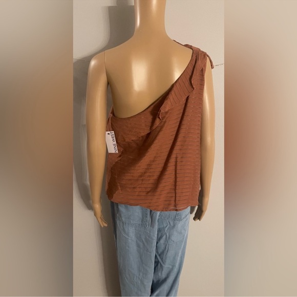 One-Shoulder Ruffle Top in Brown - Picture 4 of 6